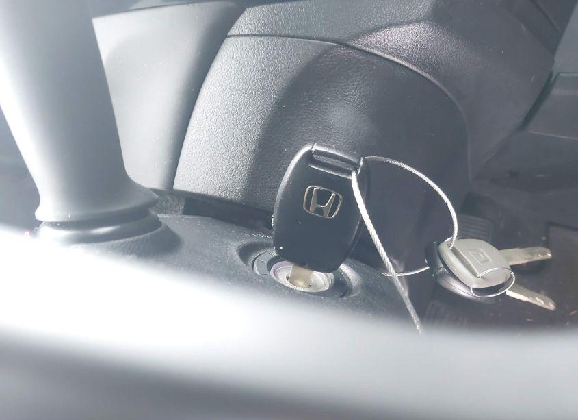 Photo 11 of 2013 Honda Civic LX (VIN 19XFB2F50DE083493)