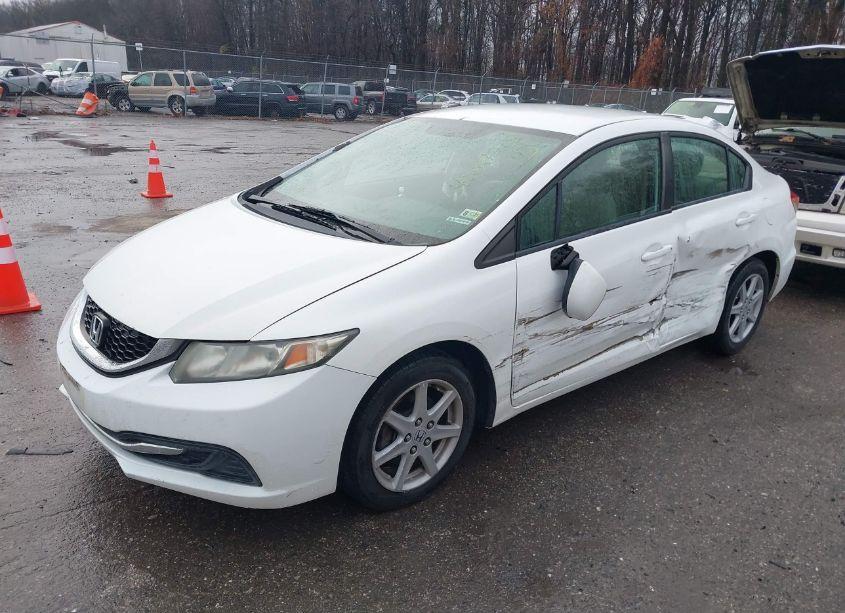 Photo 2 of 2013 Honda Civic LX (VIN 19XFB2F50DE202188)