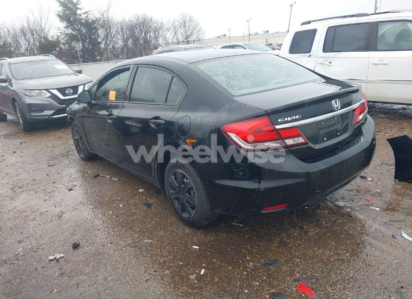 Photo 3 of 2013 Honda Civic LX (VIN 19XFB2F50DE203888)