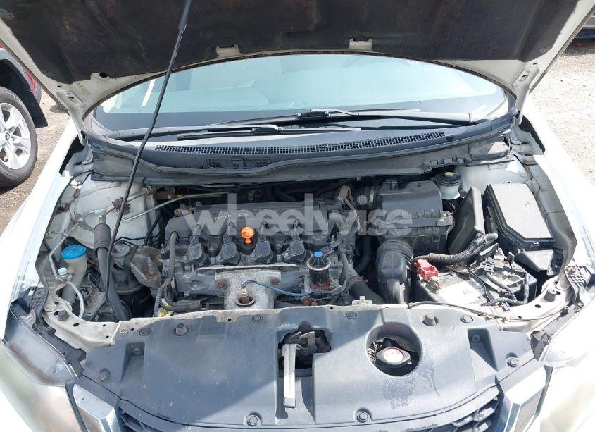 Photo 10 of 2013 Honda Civic LX (VIN 19XFB2F50DE222974)