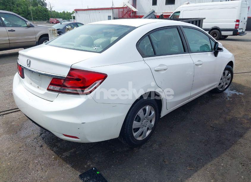 Photo 4 of 2013 Honda Civic LX (VIN 19XFB2F50DE222974)