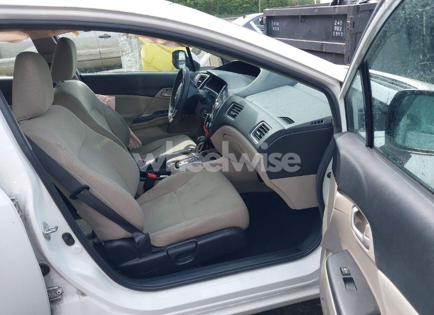 Photo 5 of 2013 Honda Civic LX (VIN 19XFB2F50DE222974)