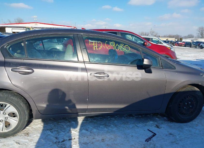 Photo 12 of 2013 Honda Civic LX (VIN 19XFB2F50DE240813)