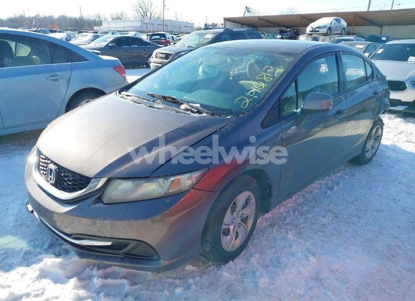 Photo 2 of 2013 Honda Civic LX (VIN 19XFB2F50DE240813)