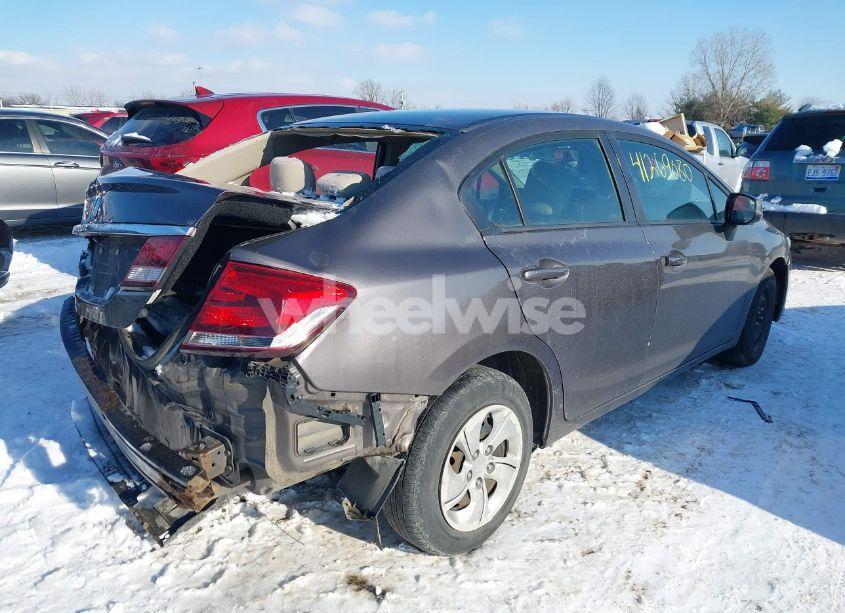 Photo 4 of 2013 Honda Civic LX (VIN 19XFB2F50DE240813)