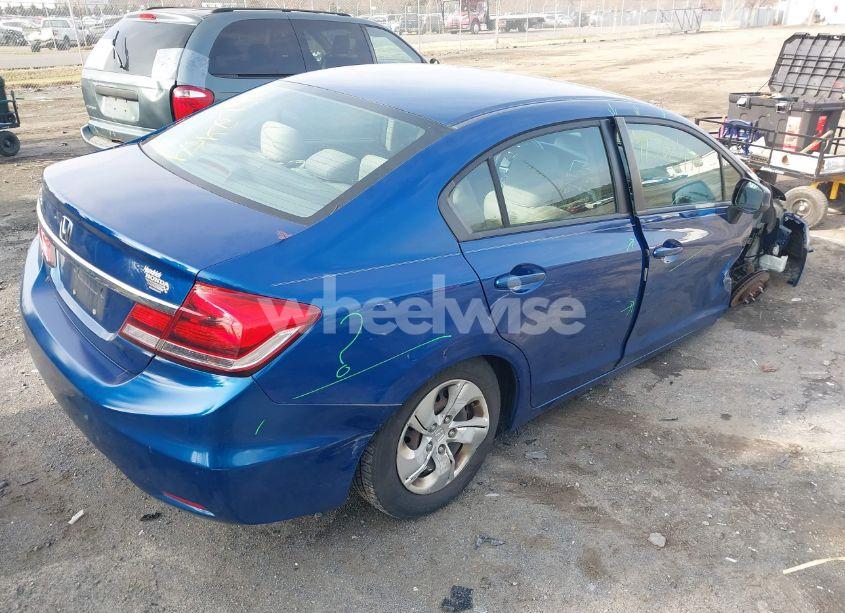 Photo 4 of 2013 Honda Civic LX (VIN 19XFB2F50DE282009)