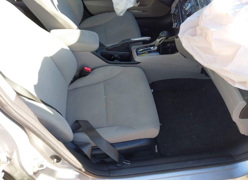 Photo 5 of 2013 Honda Civic LX (VIN 19XFB2F50DE285086)