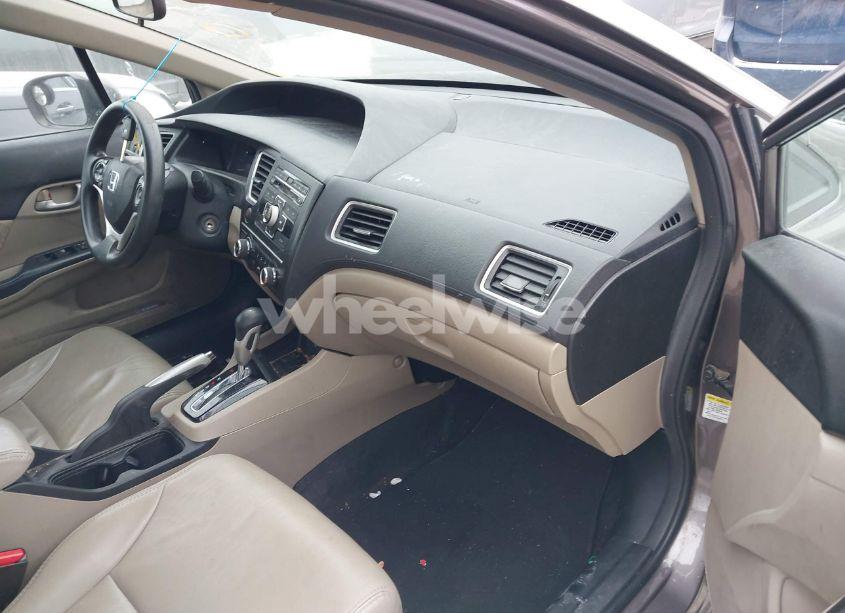 Photo 5 of 2014 Honda Civic LX (VIN 19XFB2F50EE027314)