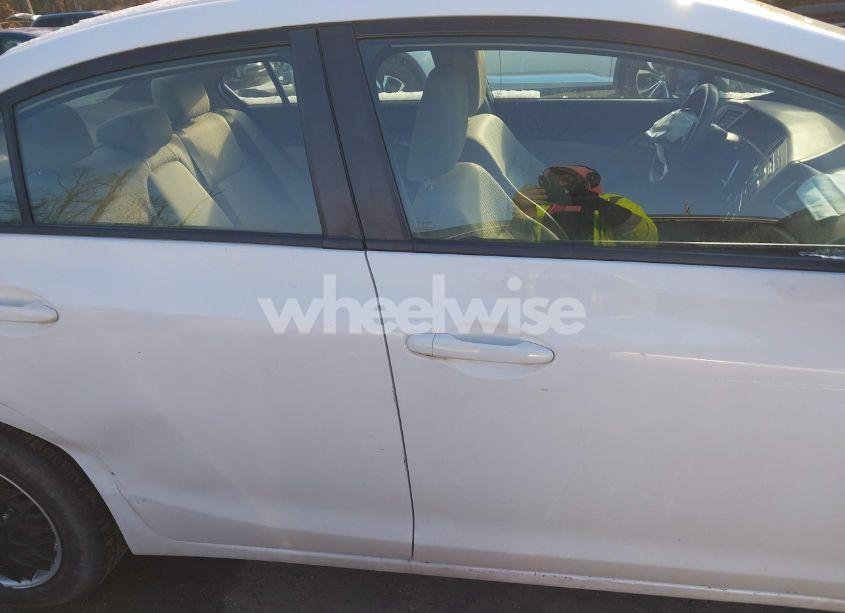 Photo 13 of 2014 Honda Civic LX (VIN 19XFB2F50EE027345)