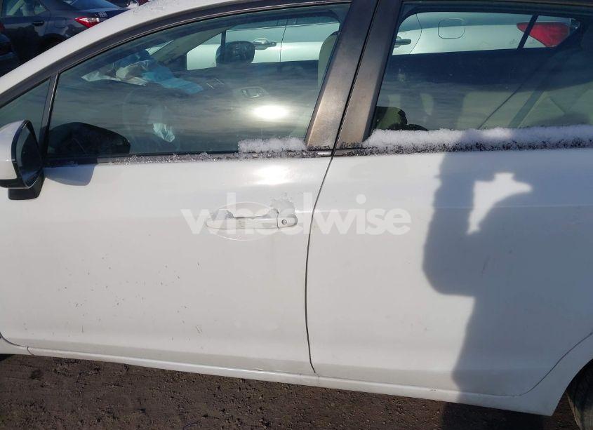 Photo 14 of 2014 Honda Civic LX (VIN 19XFB2F50EE027345)