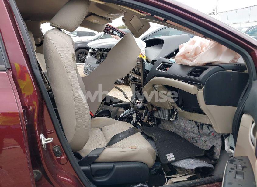 Photo 5 of 2014 Honda Civic LX (VIN 19XFB2F50EE027491)