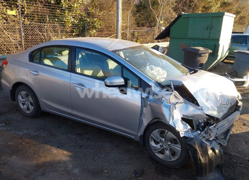 2014 Honda Civic LX (VIN 19XFB2F50EE030777) main photo