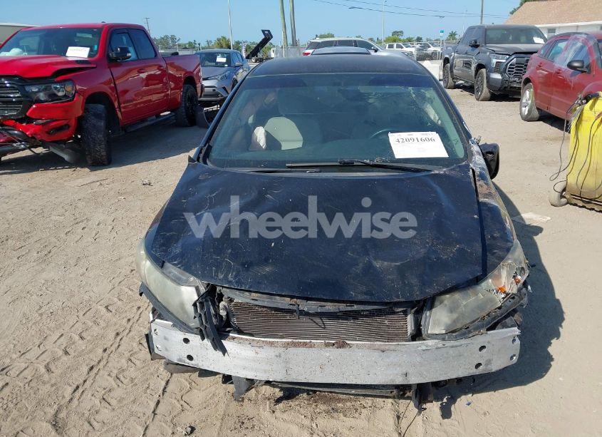 Photo 6 of 2014 Honda Civic LX (VIN 19XFB2F50EE058398)