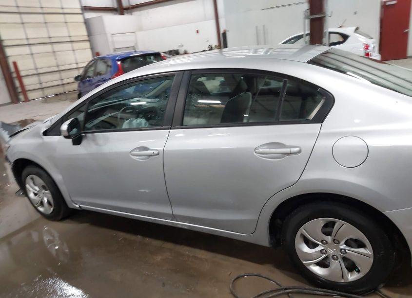 Photo 15 of 2014 Honda Civic LX (VIN 19XFB2F50EE071068)