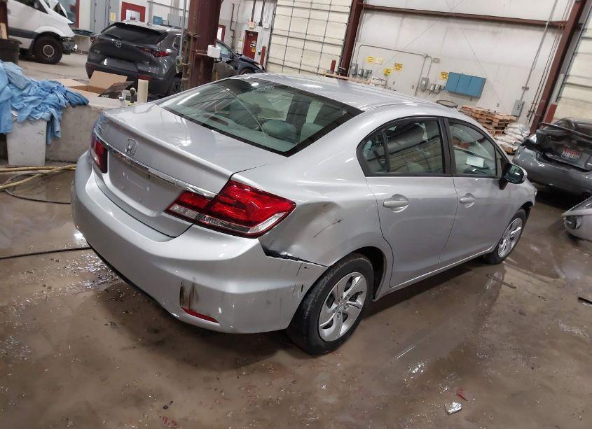 Photo 4 of 2014 Honda Civic LX (VIN 19XFB2F50EE071068)