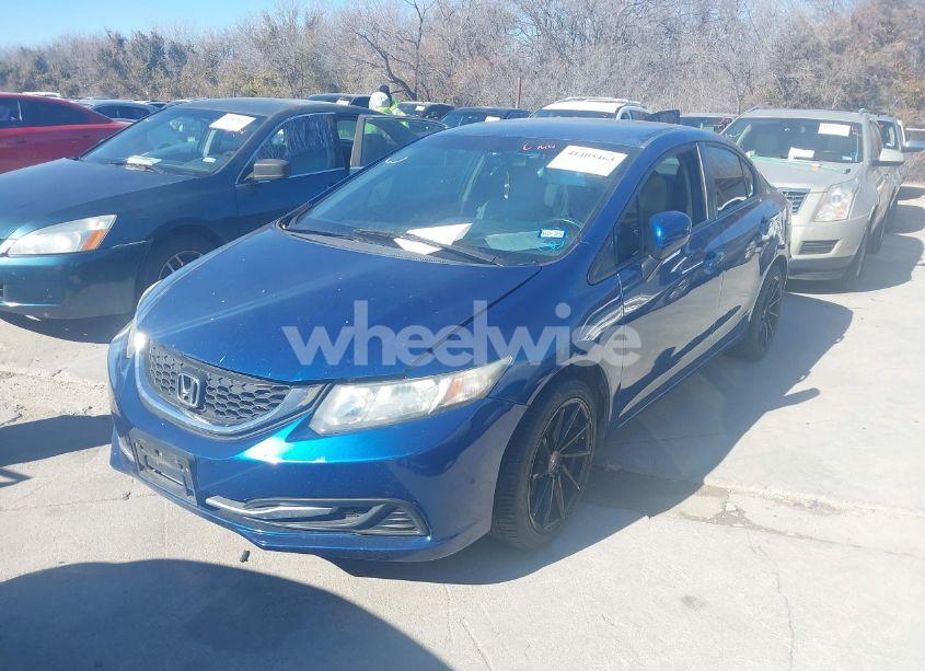 Photo 2 of 2014 Honda Civic LX (VIN 19XFB2F50EE084869)