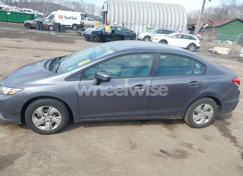Photo 14 of 2014 Honda Civic LX (VIN 19XFB2F50EE201933)