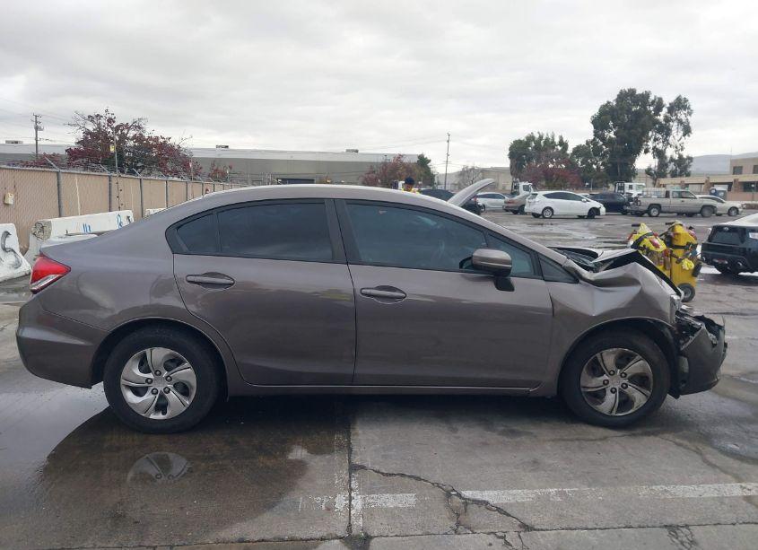 Photo 13 of 2014 Honda Civic LX (VIN 19XFB2F50EE205528)