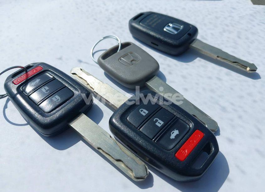 Photo 11 of 2014 Honda Civic LX (VIN 19XFB2F50EE229408)