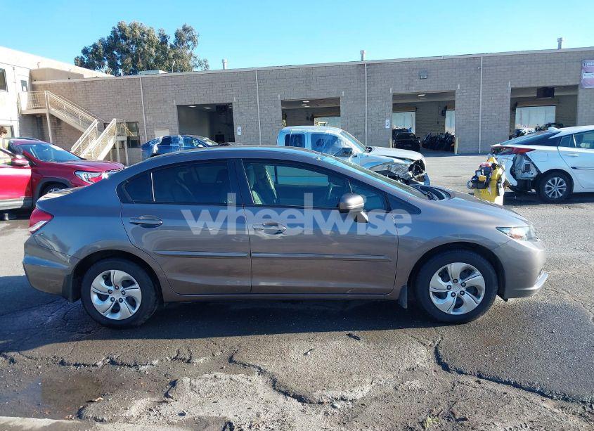 Photo 13 of 2014 Honda Civic LX (VIN 19XFB2F50EE231966)