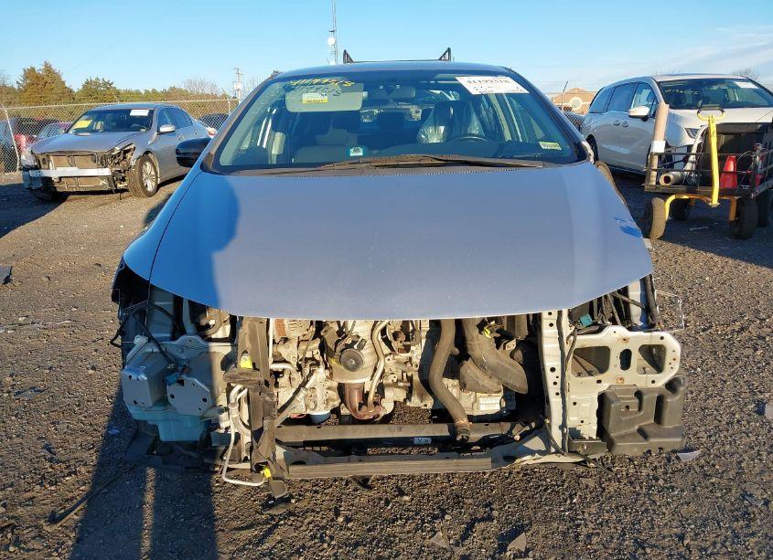 Photo 6 of 2014 Honda Civic LX (VIN 19XFB2F50EE235371)