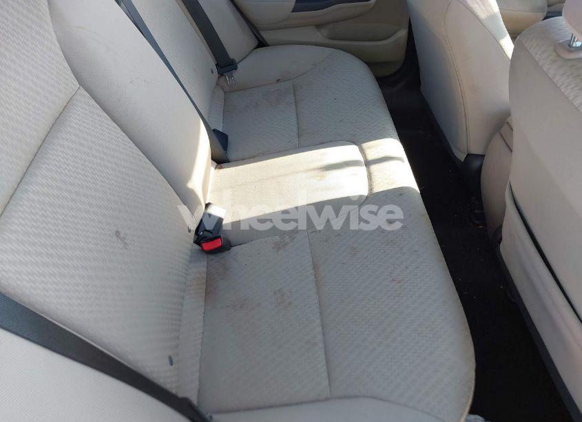 Photo 8 of 2014 Honda Civic LX (VIN 19XFB2F50EE242417)