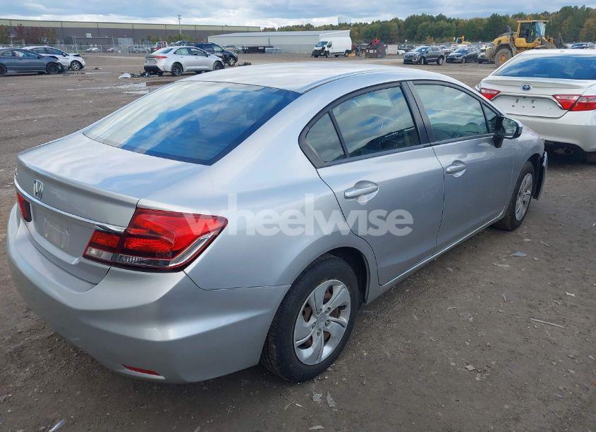 Photo 4 of 2014 Honda Civic LX (VIN 19XFB2F50EE268080)