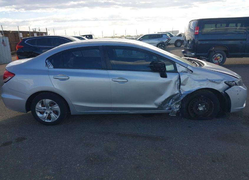 Photo 13 of 2015 Honda Civic LX (VIN 19XFB2F50FE011552)