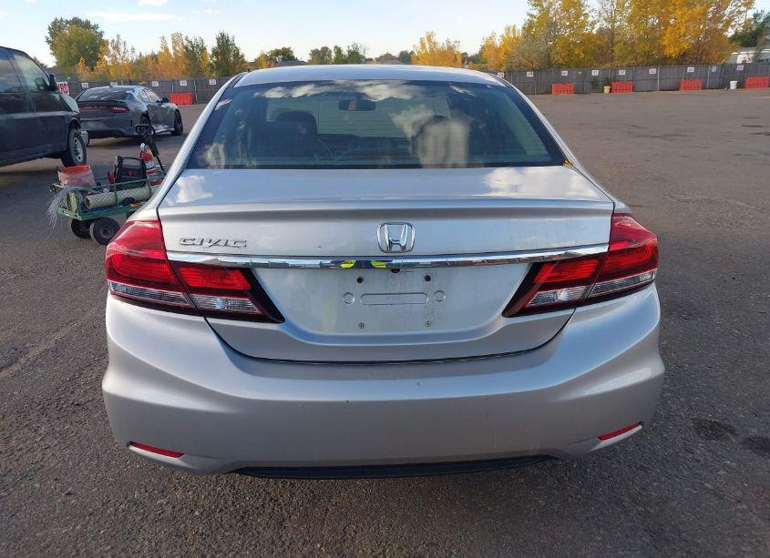 Photo 16 of 2015 Honda Civic LX (VIN 19XFB2F50FE011552)