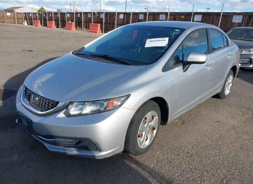 Photo 2 of 2015 Honda Civic LX (VIN 19XFB2F50FE011552)