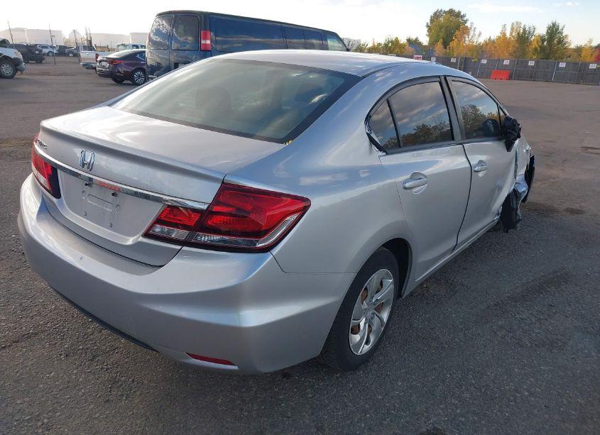 Photo 4 of 2015 Honda Civic LX (VIN 19XFB2F50FE011552)