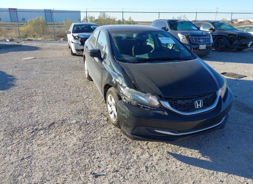 2015 Honda Civic LX (VIN 19XFB2F50FE047189) main photo