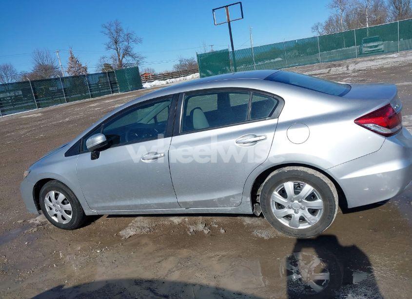 Photo 14 of 2015 Honda Civic LX (VIN 19XFB2F50FE070990)