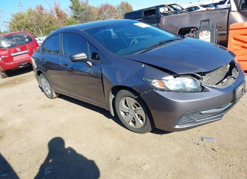 2015 Honda Civic LX (VIN 19XFB2F50FE083996) main photo