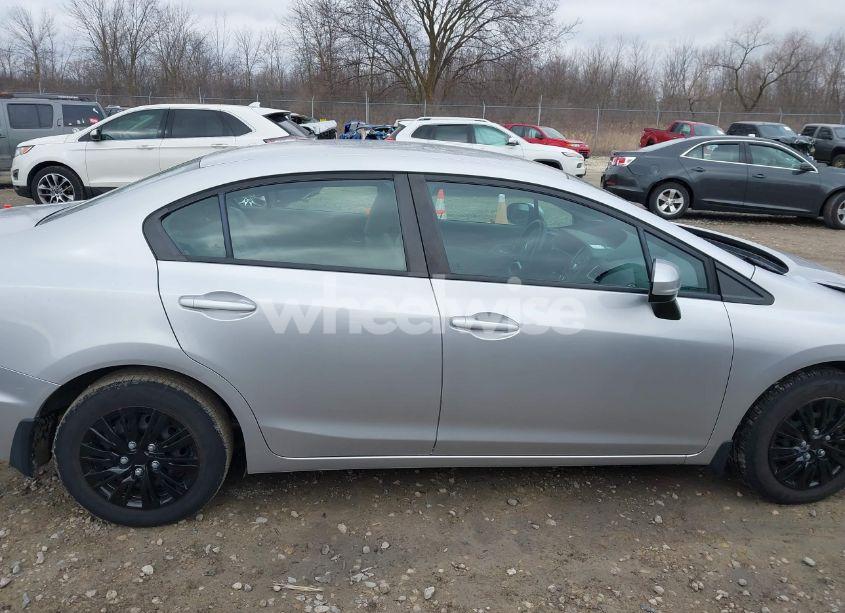 Photo 13 of 2015 Honda Civic LX (VIN 19XFB2F50FE095338)