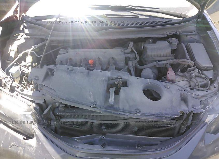Photo 10 of 2015 Honda Civic LX (VIN 19XFB2F50FE110047)
