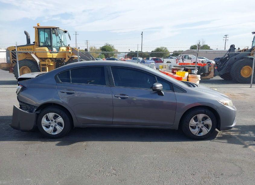 Photo 13 of 2015 Honda Civic LX (VIN 19XFB2F50FE273541)
