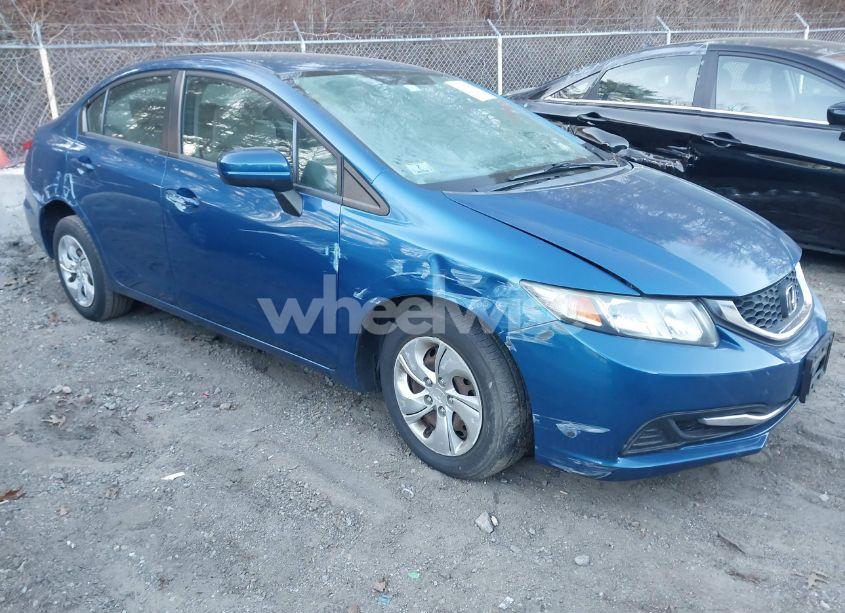 2015 Honda Civic LX (VIN 19XFB2F50FE280778) main photo