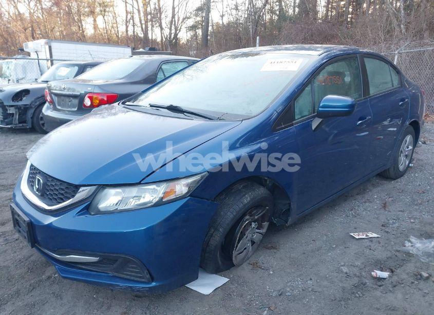 Photo 2 of 2015 Honda Civic LX (VIN 19XFB2F50FE280778)