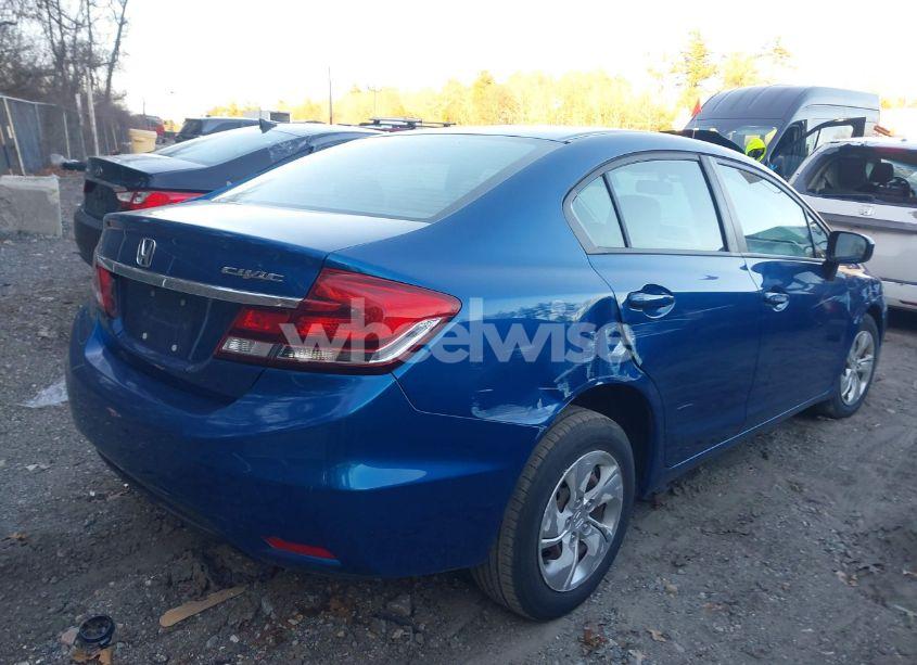 Photo 4 of 2015 Honda Civic LX (VIN 19XFB2F50FE280778)