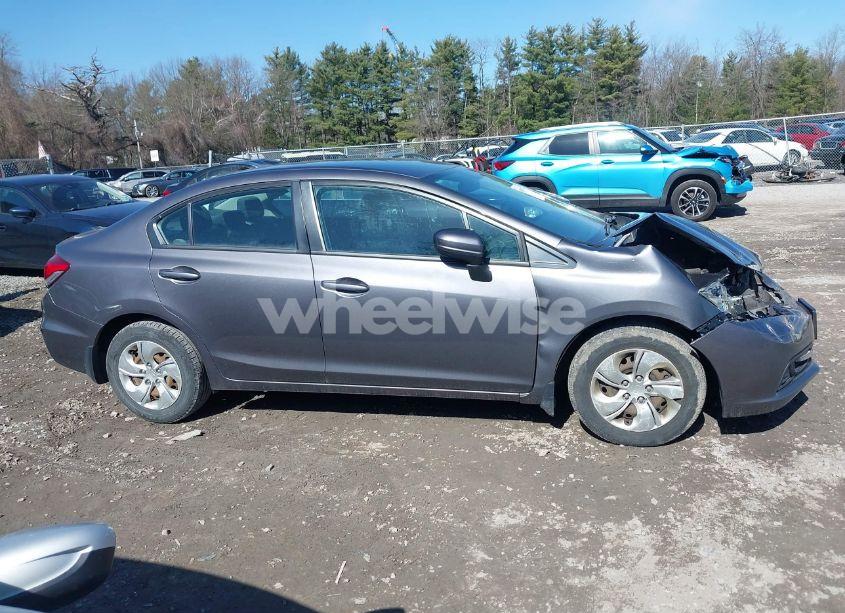 Photo 13 of 2015 Honda Civic LX (VIN 19XFB2F50FE285186)