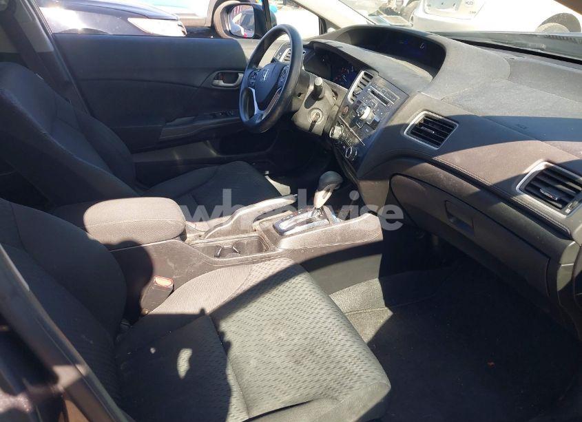 Photo 5 of 2015 Honda Civic LX (VIN 19XFB2F50FE285186)