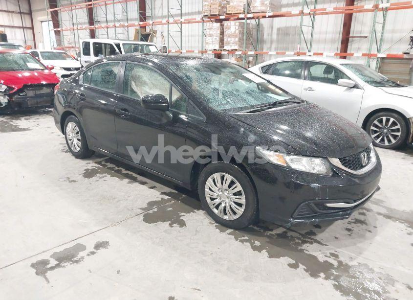 2015 Honda Civic LX (VIN 19XFB2F50FE291019) main photo