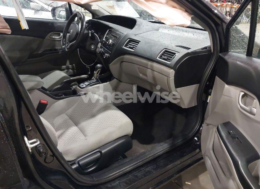 Photo 5 of 2015 Honda Civic LX (VIN 19XFB2F50FE291019)