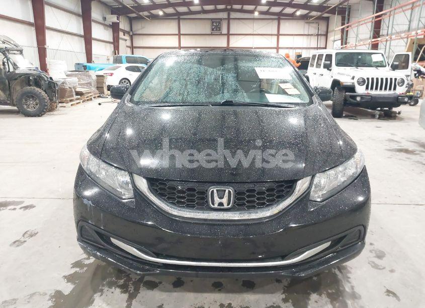 Photo 6 of 2015 Honda Civic LX (VIN 19XFB2F50FE291019)