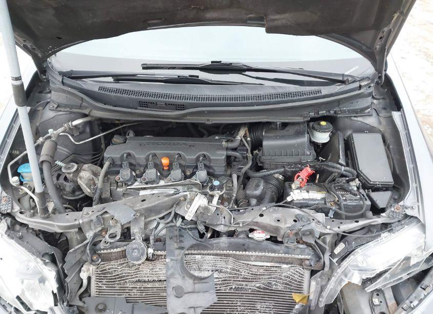 Photo 10 of 2015 Honda Civic LX (VIN 19XFB2F50FE296270)