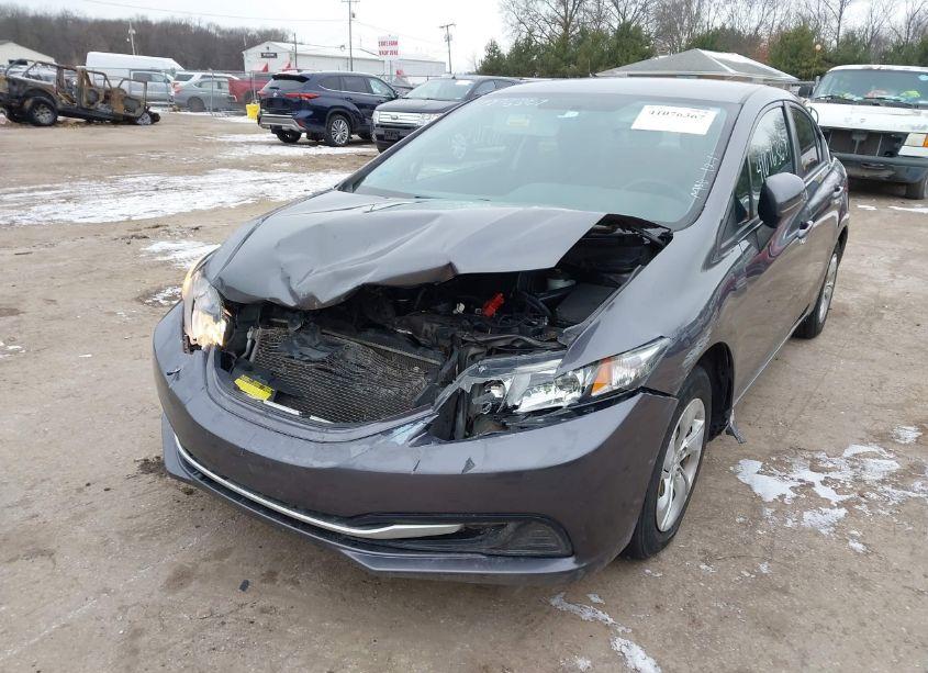 Photo 6 of 2015 Honda Civic LX (VIN 19XFB2F50FE296270)