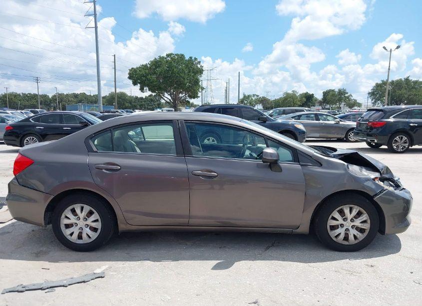 Photo 13 of 2012 Honda Civic LX (VIN 19XFB2F51CE037007)