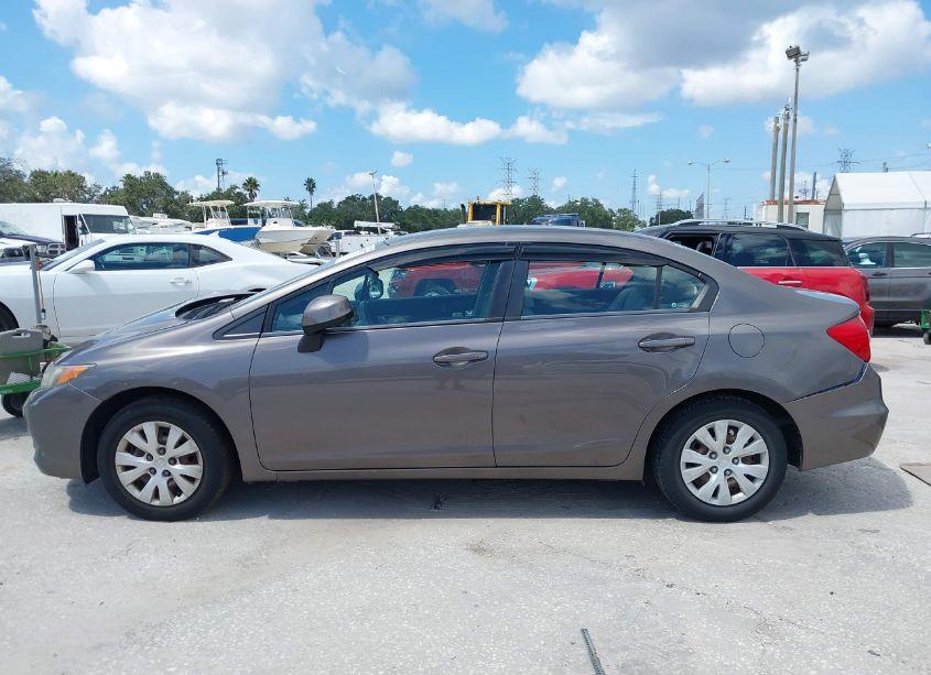 Photo 14 of 2012 Honda Civic LX (VIN 19XFB2F51CE037007)