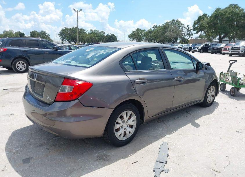 Photo 4 of 2012 Honda Civic LX (VIN 19XFB2F51CE037007)